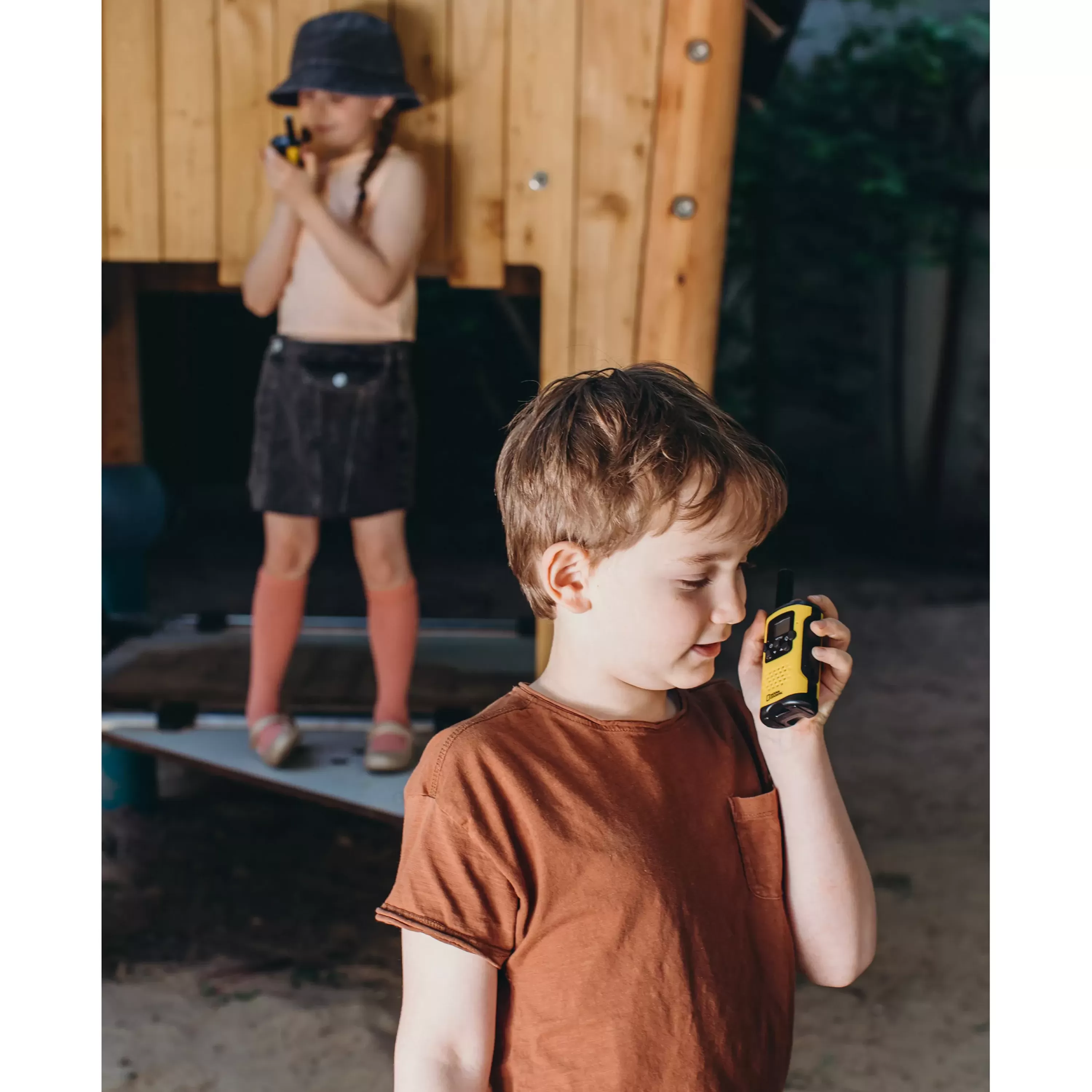 Hot Bresser NATIONAL GEOGRAPHIC Walkie-Talkies mit hoher Reichweite bis zu 6 km und Frei-Hand-Funktion